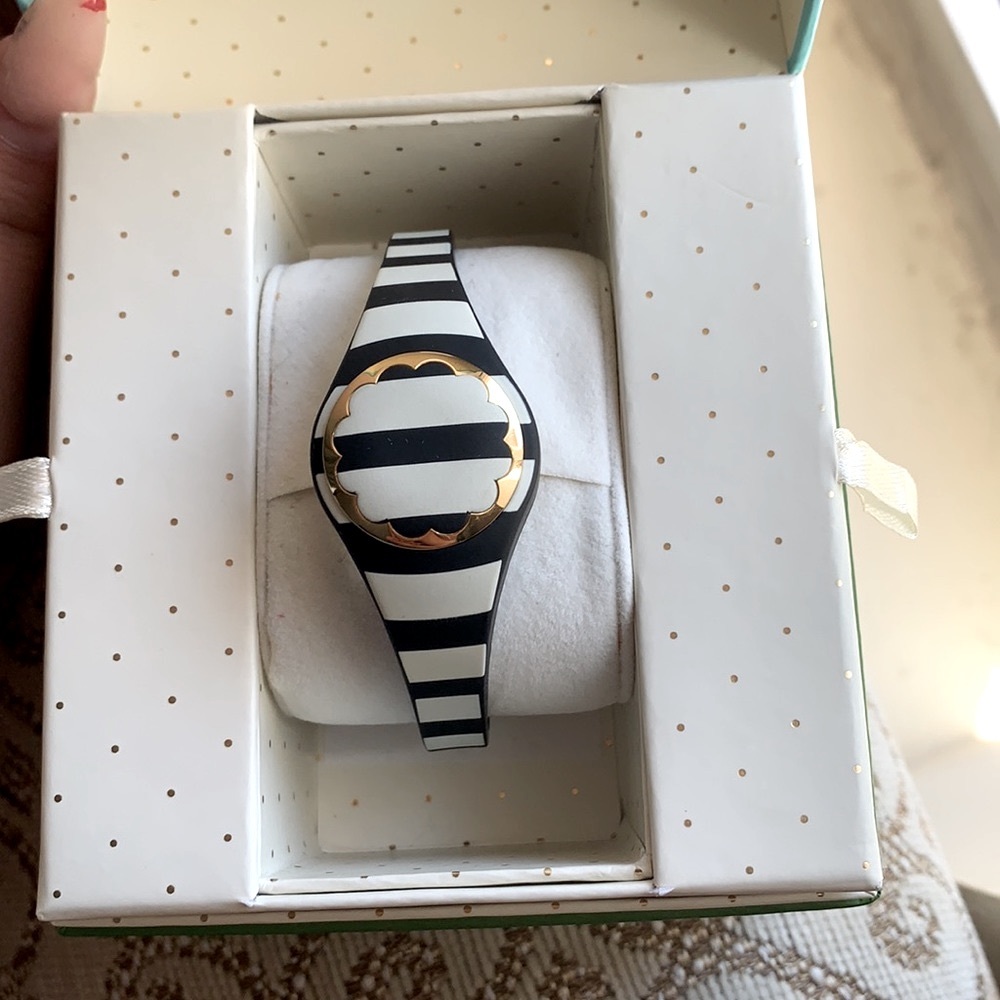 Kate spade Bluetooth step track